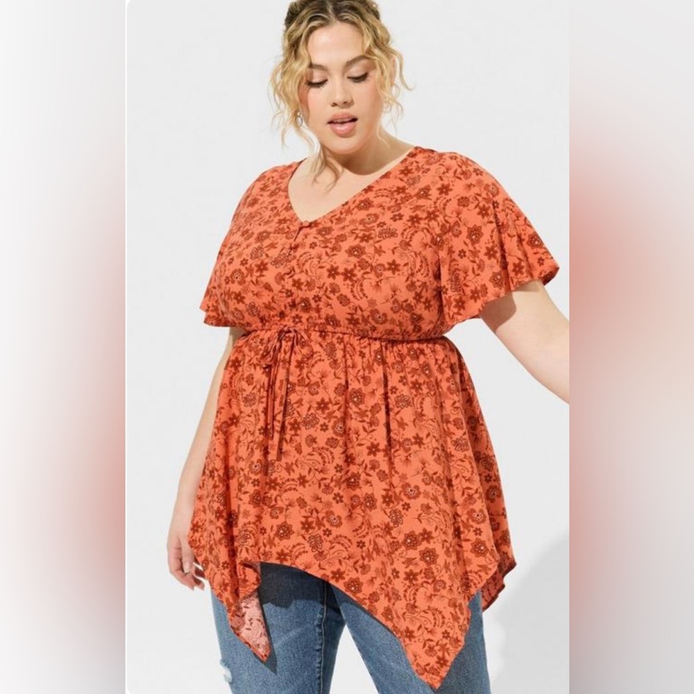 Torrid Babydoll Challis Sharkbite Flutter Sleeve Top Size 1 / 1X / 14-16